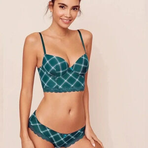 Adore me meissa push up Hamilton place set